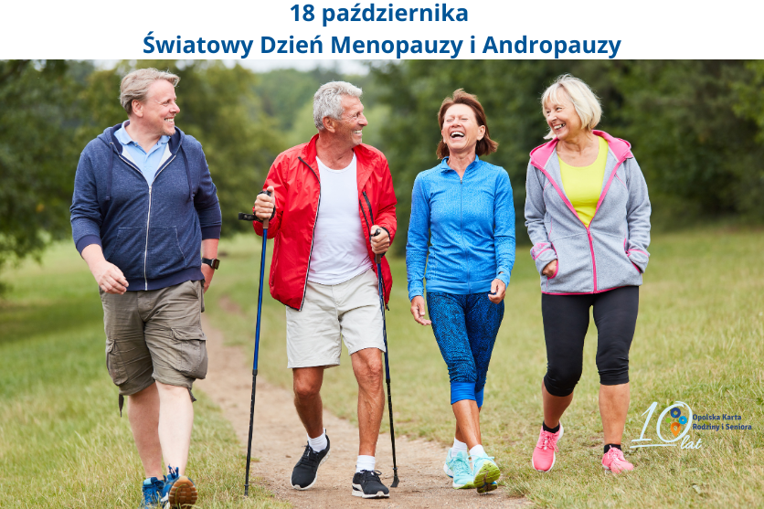 18 października Światowy Dzień Menopauzy i Andropauzy. Ludzie w średnim wieku aktywni fizycznie, Dwie kobiety i dwóch mężczyzn podczas uprawiania nordic walkingu.